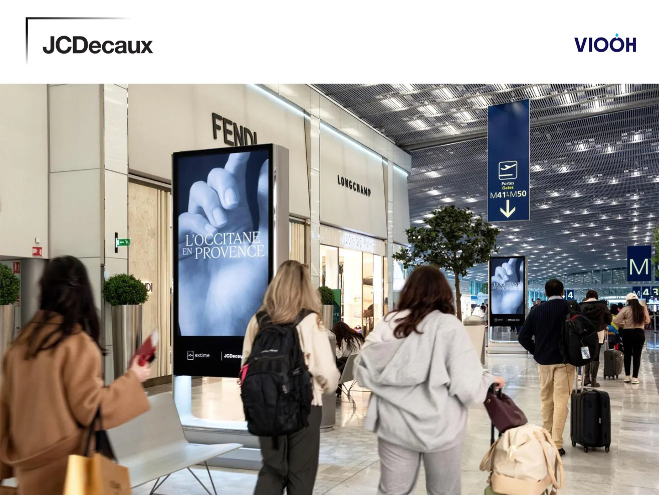 jcdecaux launches world's first global airport programmatic dooh advertising solution